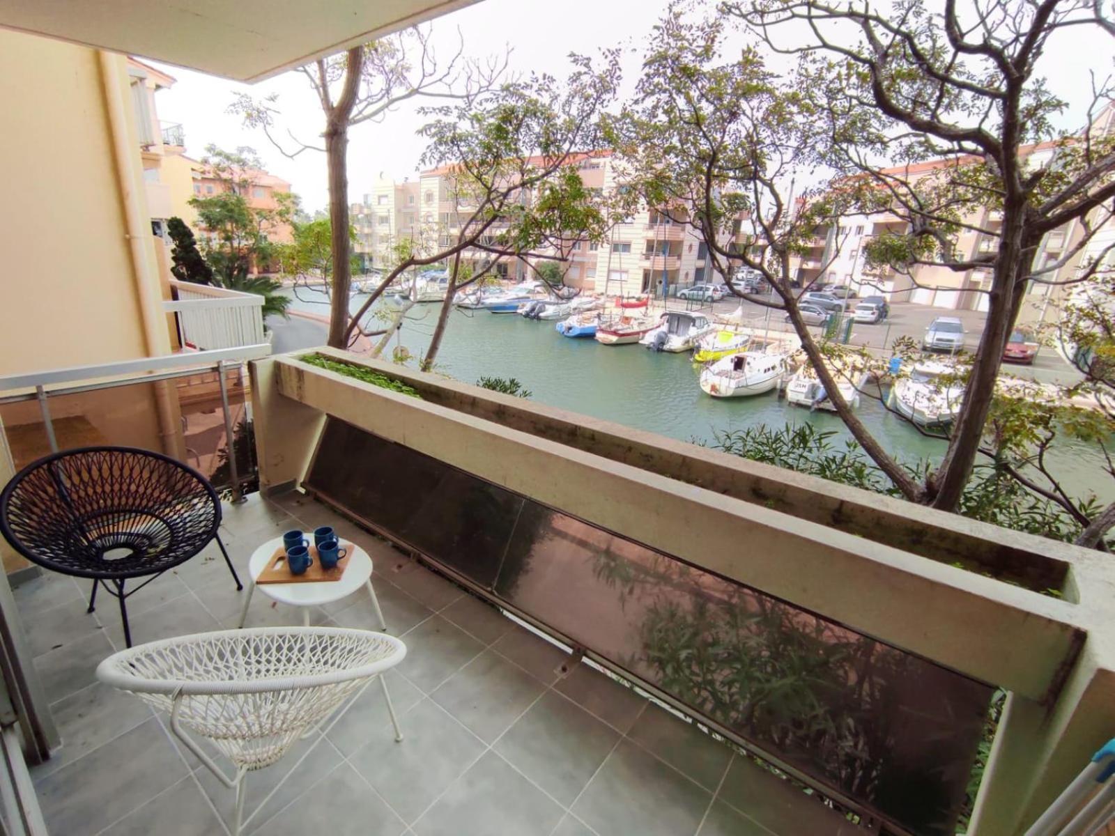 Superbe T2 Au Calme Avec Balcon Sur La Marina - 10 Apartment Кане Стая снимка